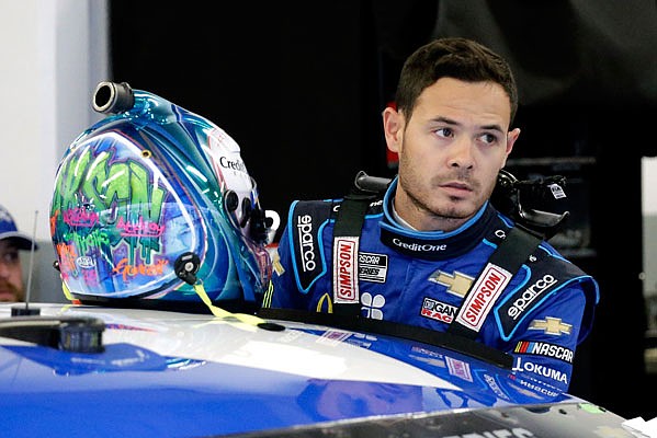 Larson returns to racing in World of Outlaws event | Fulton Sun