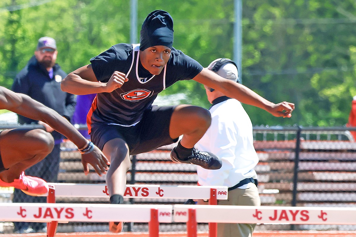 Jefferson City girls track and field takes second place in Licklider ...