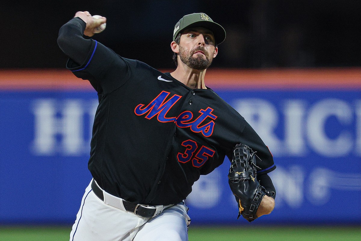 Holmes set for Cubs debut in matchup against Royals