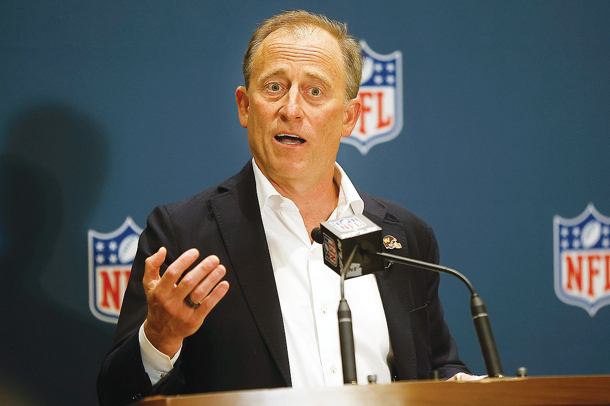 NFL approves Snyder’s sale of Commanders | Jefferson City News Tribune