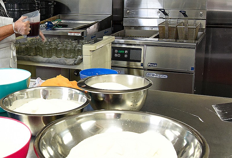 Jefferson City food service inspections for May 2026