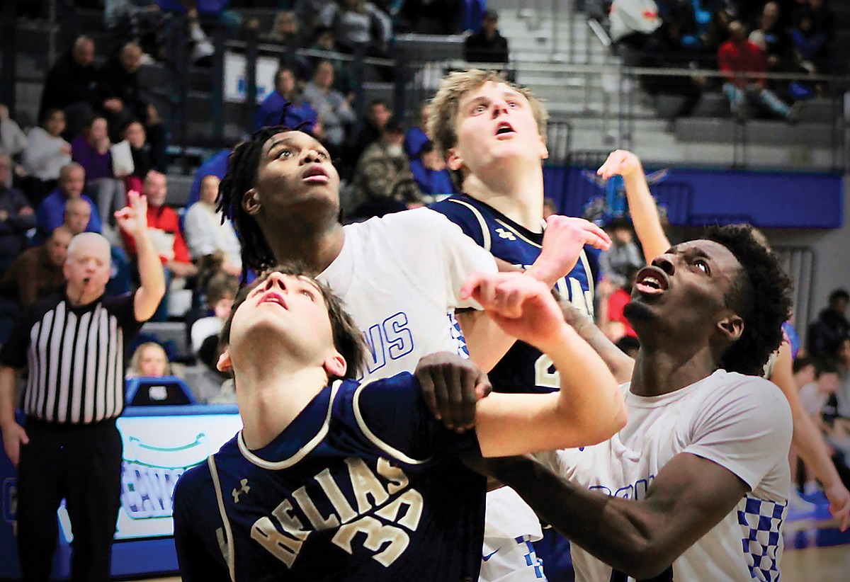 Helias boys open CMAC slate with win against Capital City | Jefferson ...
