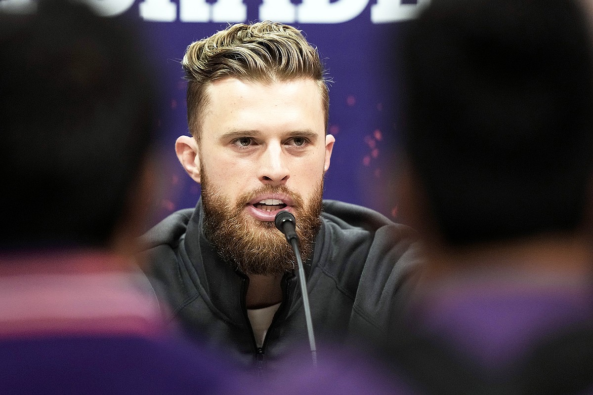 Butker Press NFL distances itself from Butker’s comments during commencement speech ...