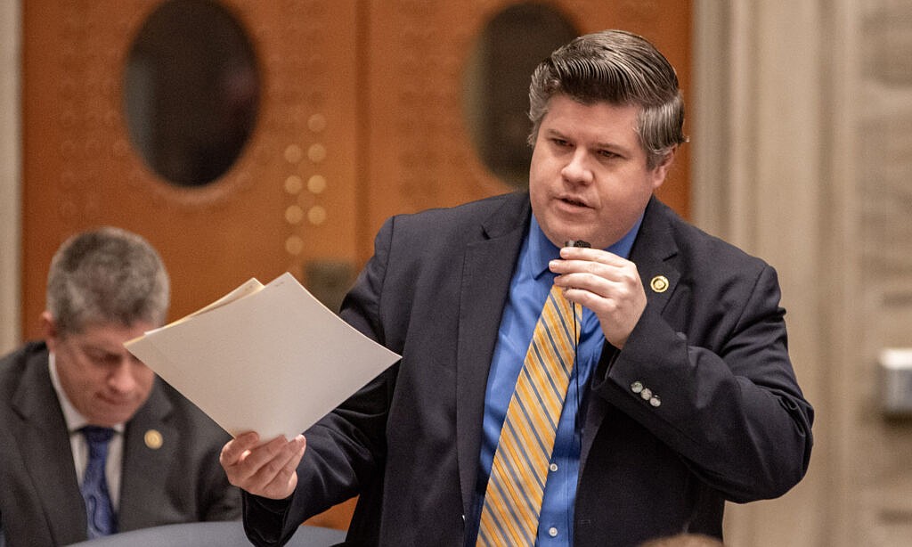 Missouri lawmakers give renewed effort to land bank legislation