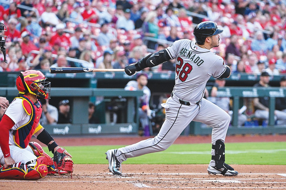 Arenado ignites 9th-inning push as D-backs beat Cardinals