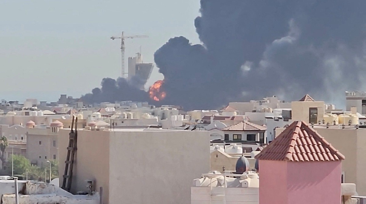 US launches new strikes on Iran following deaths of American personnel