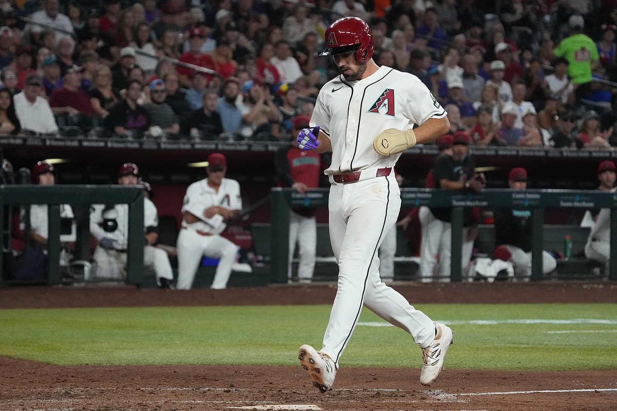 Kepler completes comeback as Diamondbacks stun Cardinals