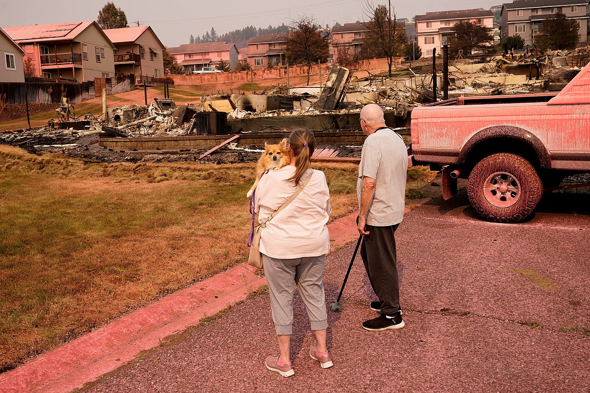 Wildfires near Spokane, Washington, wind down as evacuees begin to return