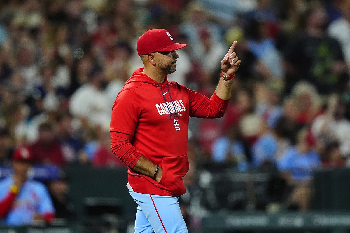 Cardinals strive to cap wild series against Rockies with win