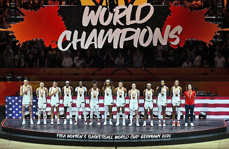 Stewart helps U.S. women dismantle France to win FIBA World Cup | Jefferson City News-Tribune