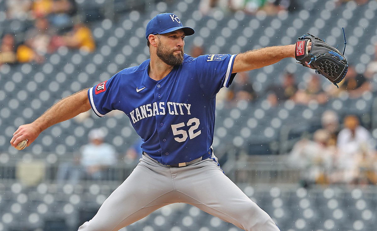 Guardians, clinging to American League Central lead, face Wacha, Royals