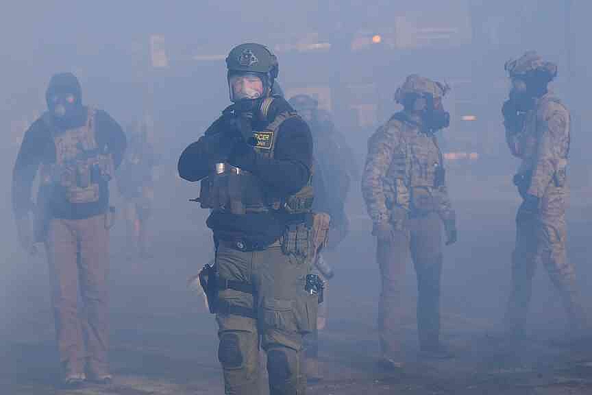 Close to 650 federal agents remain in Minnesota weeks after border czar ...