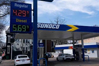 US gas prices have jumped 30 percent since Middle East war began, are ...