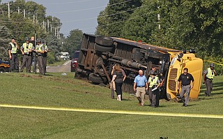 One child dead, 23 injured after Ohio school bus overturns | Jefferson ...