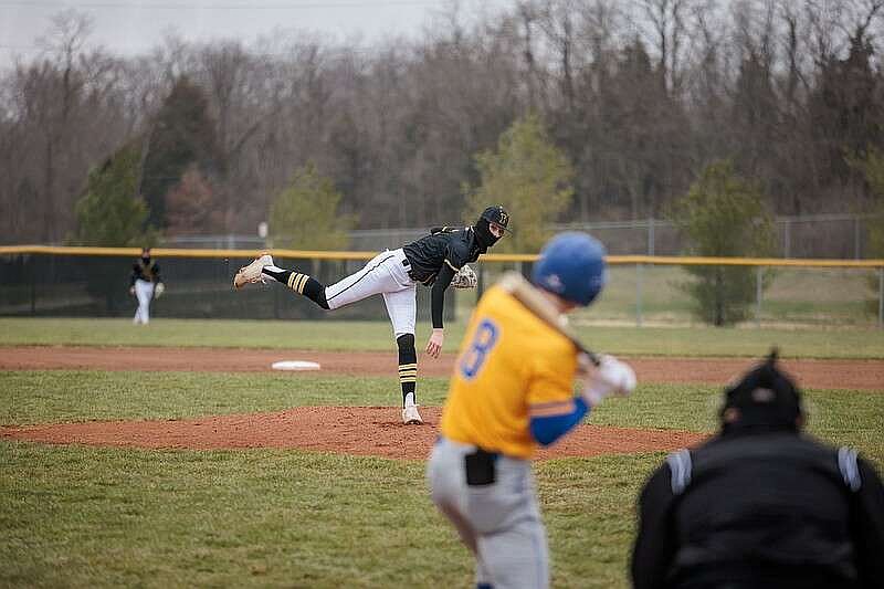 Fulton baseball’s Milius and DeFily make all-state | Fulton Sun
