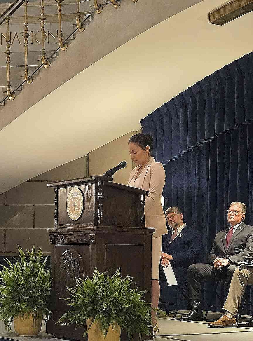 ‘Stay and believe them,’ Domestic abuse survivor urges during Missouri Crime Victims’ Rights Week