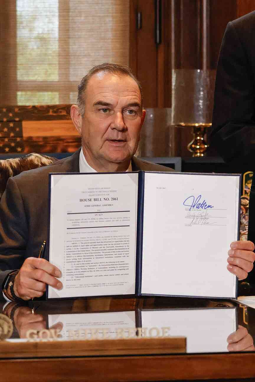 Kehoe signs off on antisemitism bill, hemp regulations