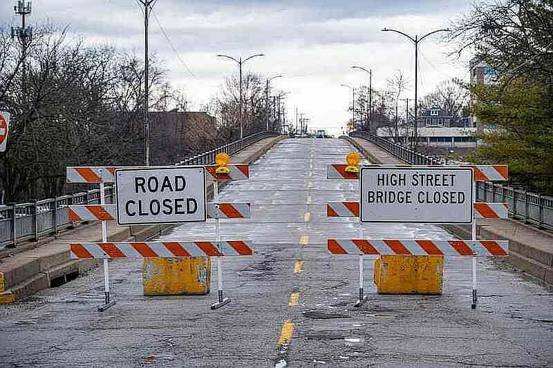 Missouri legislators send viaduct conveyance bill to Kehoe’s desk