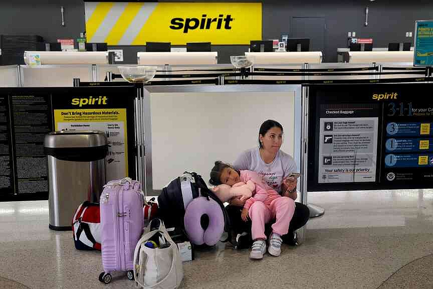 Spirit Airlines shuts down operations, cancels all flights