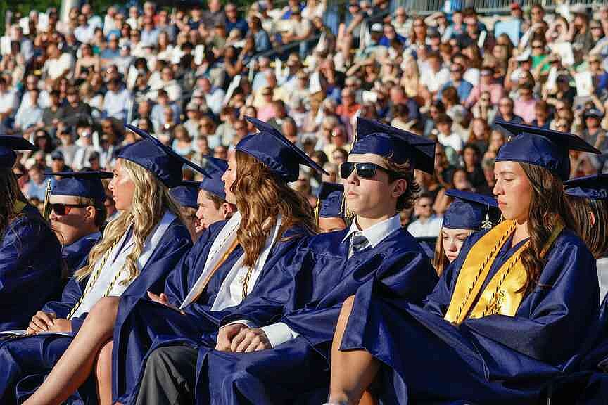 Helias seniors focus on their faith, future