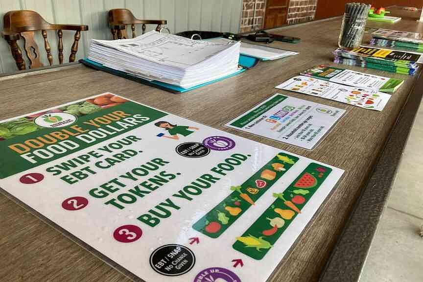 Missouri cuts aid for fruit, vegetable purchases after SNAP junk food push