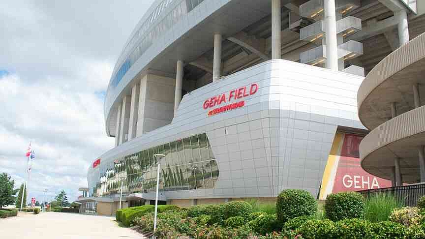 Wyandotte County leaders at odds with Kansas lawmaker over Chiefs stadium decisions