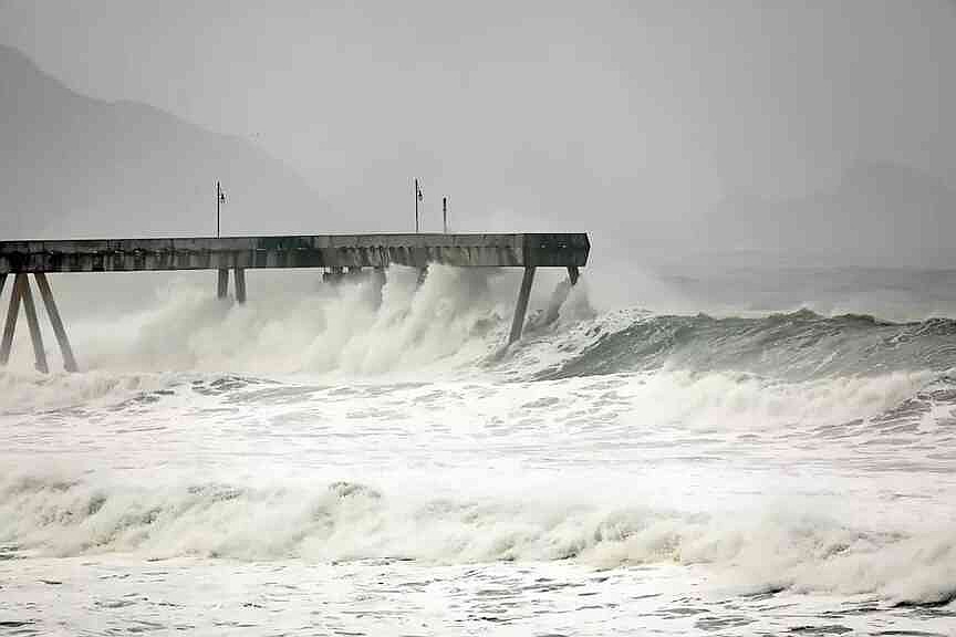 California’s Pacifica pier cracks, another coastal casualty as seas continue to rise