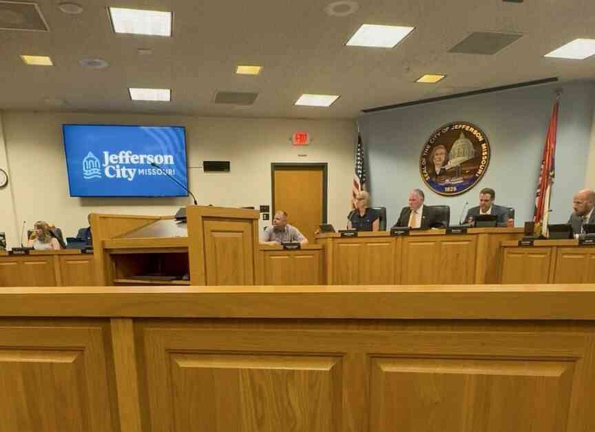 Jefferson City Council approves bans on minibikes, stunt driving