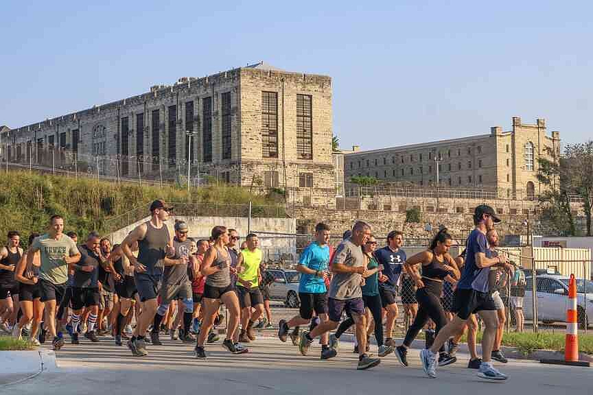 Two fun runs produce feeling of muddy block party