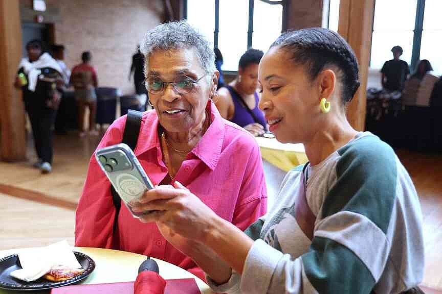 Chicago woman shows it’s never too late to reach goal, especially when it comes to education