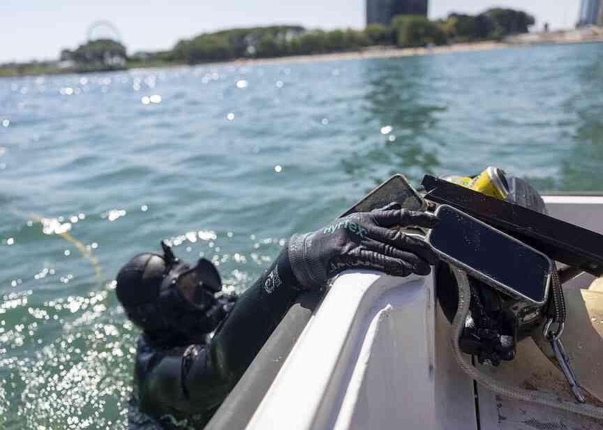 Chicago diver scours Lake Michigan’s floor for lost stuff: ‘The guy everybody calls’