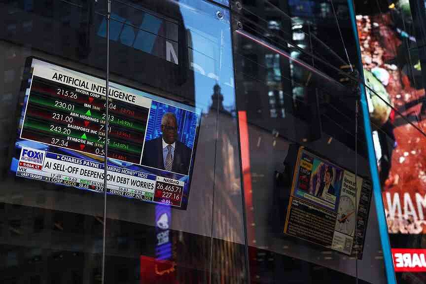 S&P 500, Nasdaq end sharply lower as revived AI doubts ignite tech selloff